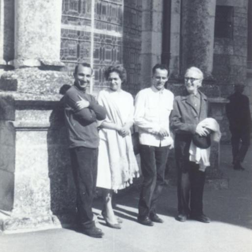 With Vieira da Silva, Mário Cesariny and Arpad Szenes, Chataux do Loire, France, 1964